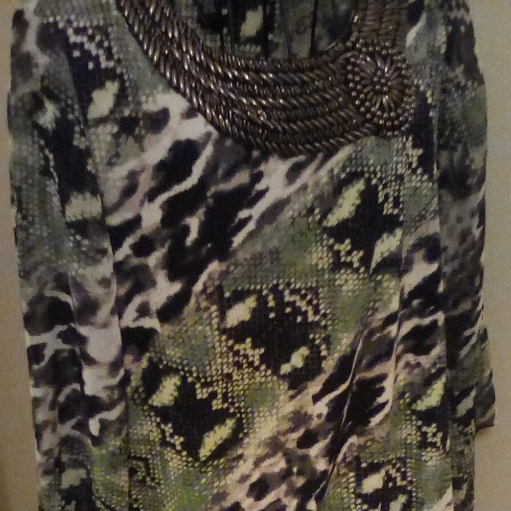 Alfani Dressy Top NWOT